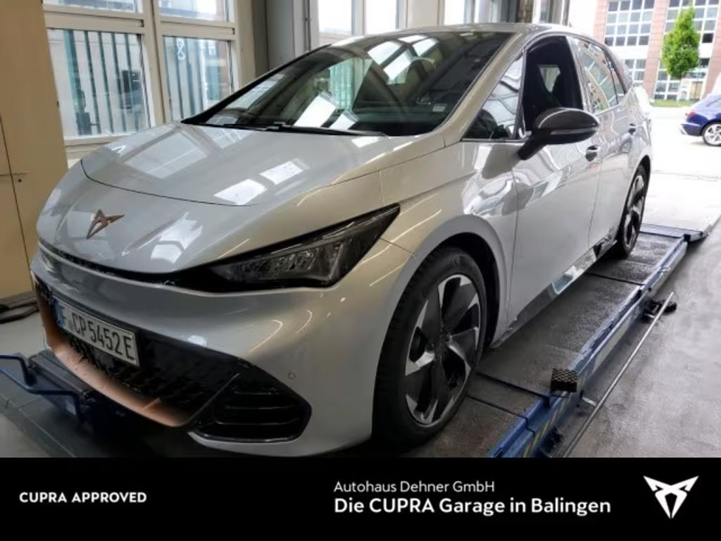Cupra Born 204PS/62kWh PILOT M+SHZ+NAVI+GJR+RKAM+ACC