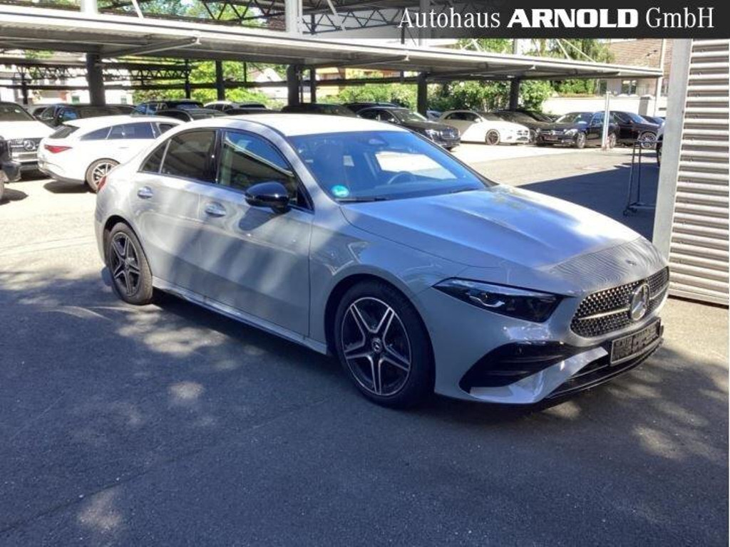 Mercedes-Benz A-Klasse A 250 4MATIC AMG Line