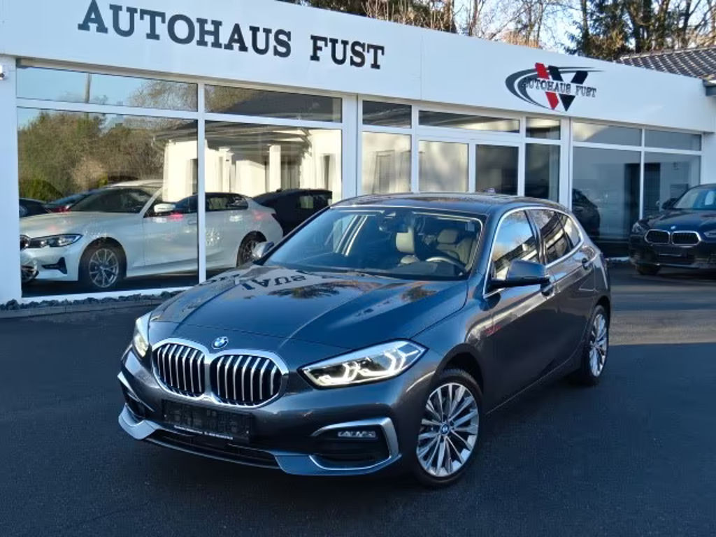 BMW 1 Serie 116 Luxury Line 116d