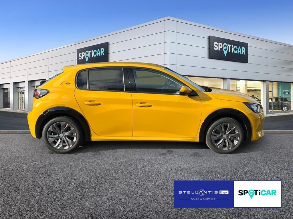 Peugeot e-208