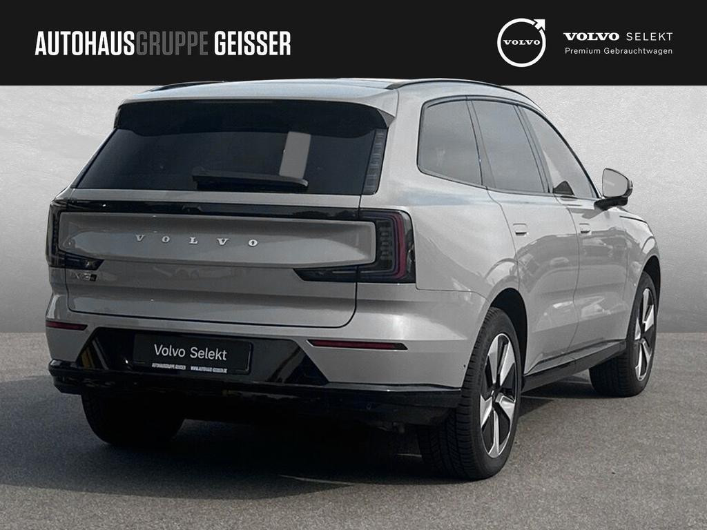 Volvo EX90