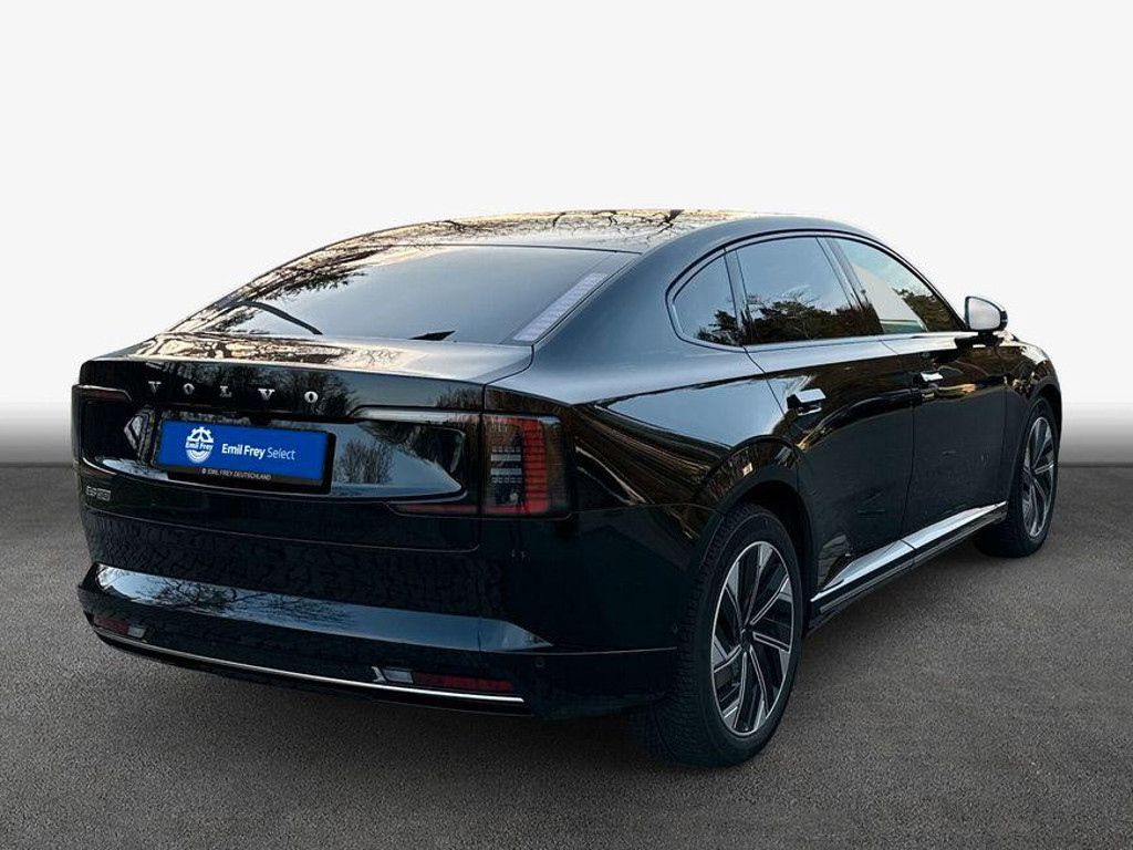 Volvo ES90