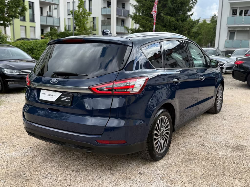 Ford S-Max