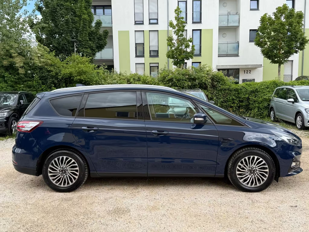 Ford S-Max