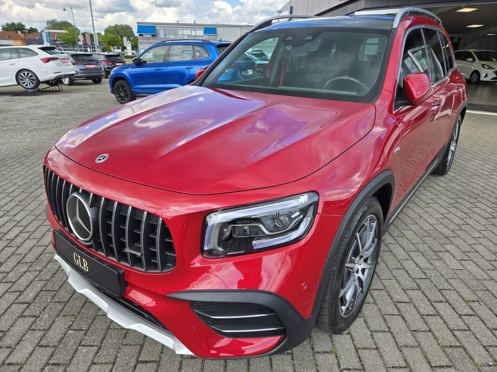 Mercedes-Benz A-Klasse AMG GLB GLB 35 AMG 4MATIC
