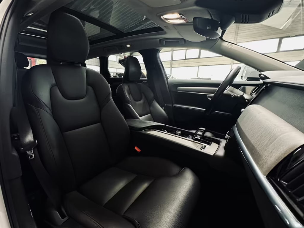 Volvo V90 Cross Country