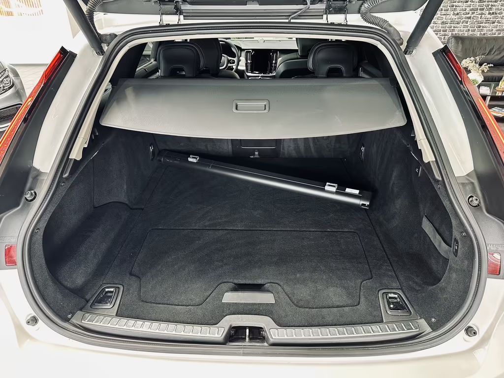 Volvo V90 Cross Country