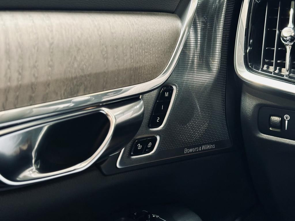Volvo V90 Cross Country