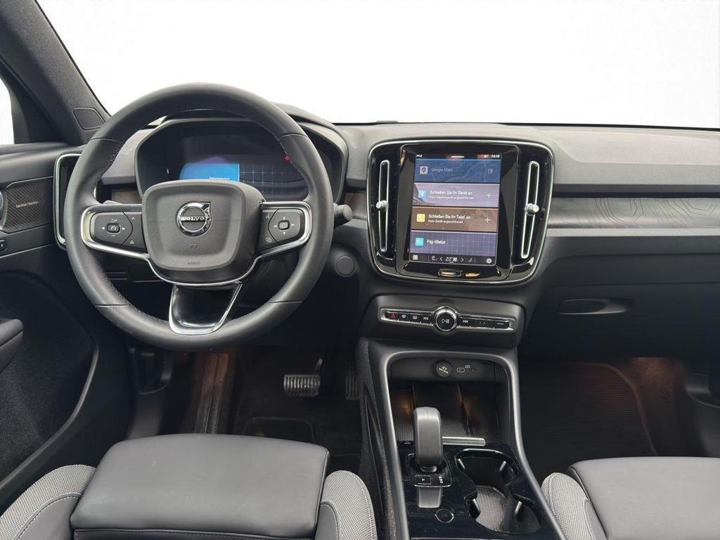 Volvo C40