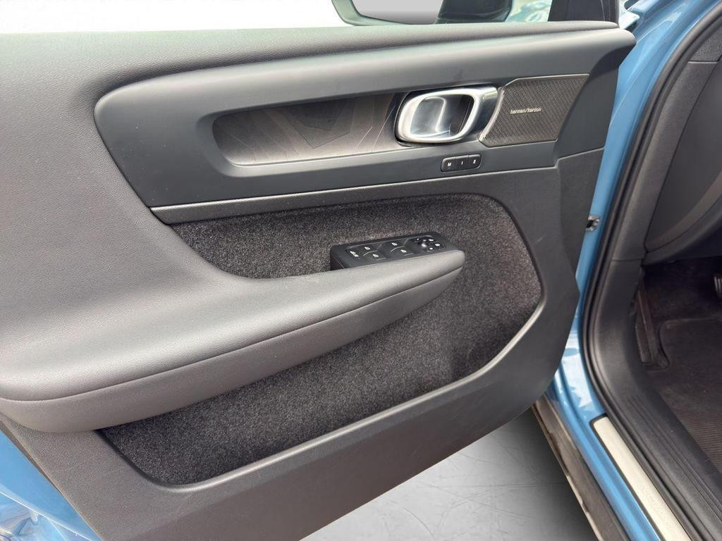 Volvo C40