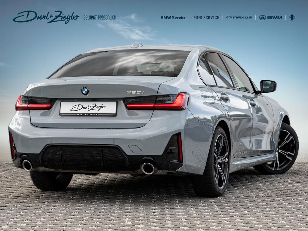 BMW 3 Serie 320 M-Sport Sedan 320i