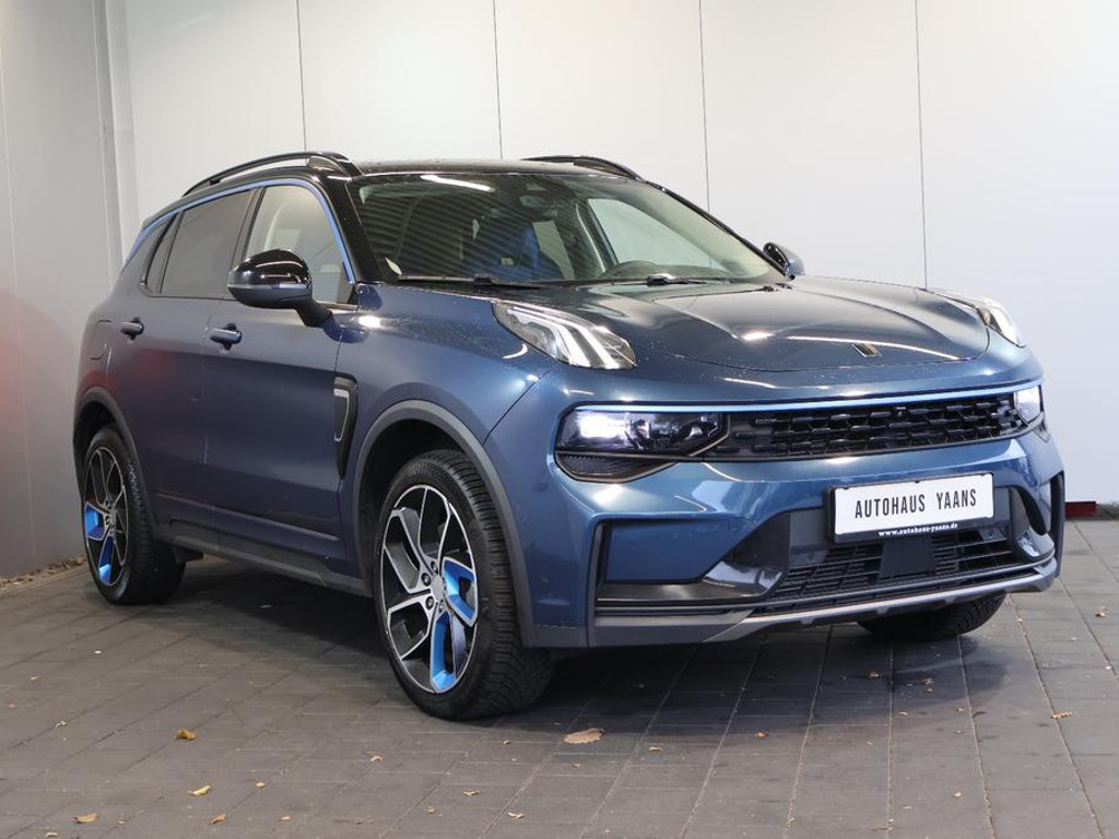 Lynk&Co 01