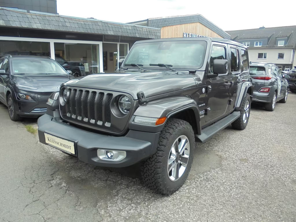 Jeep Wrangler Sahara