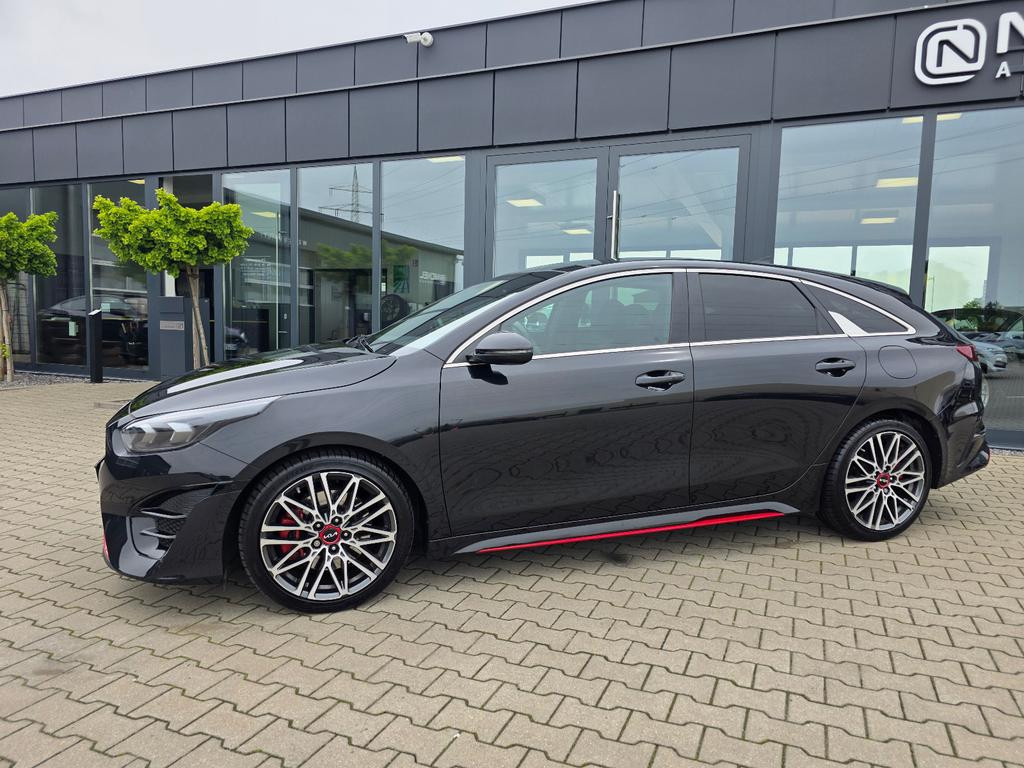 Kia ProCeed