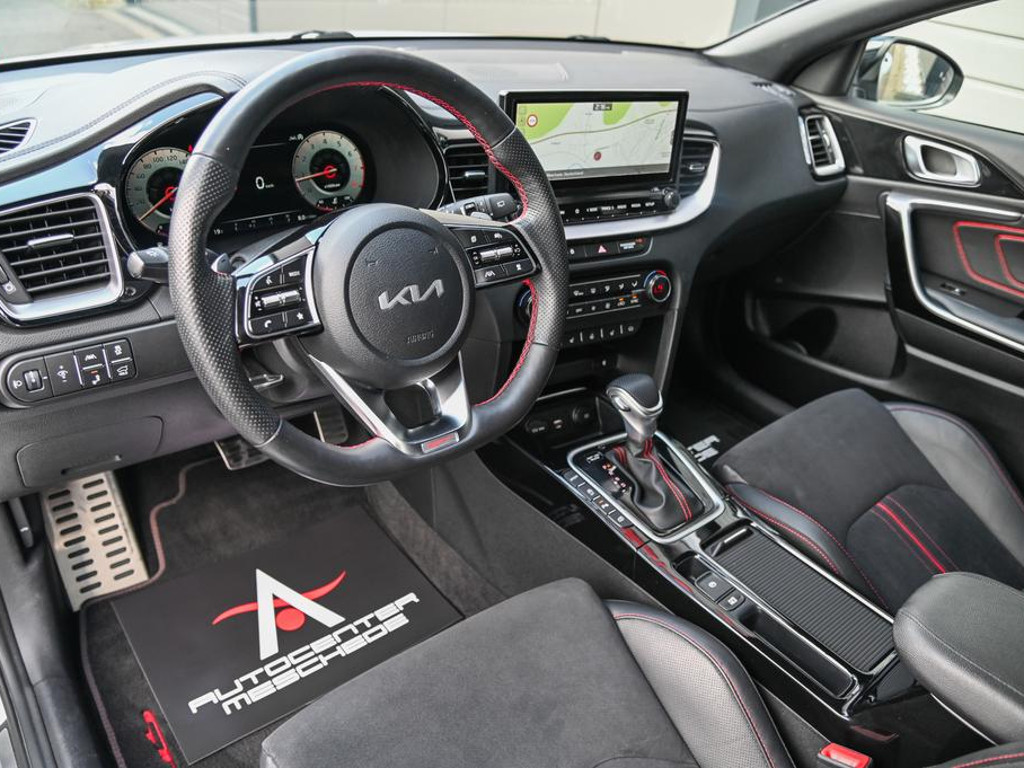 Kia ProCeed