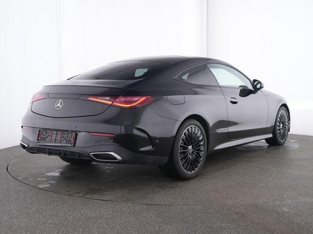 Mercedes-Benz CL CLE 200 AMG Line