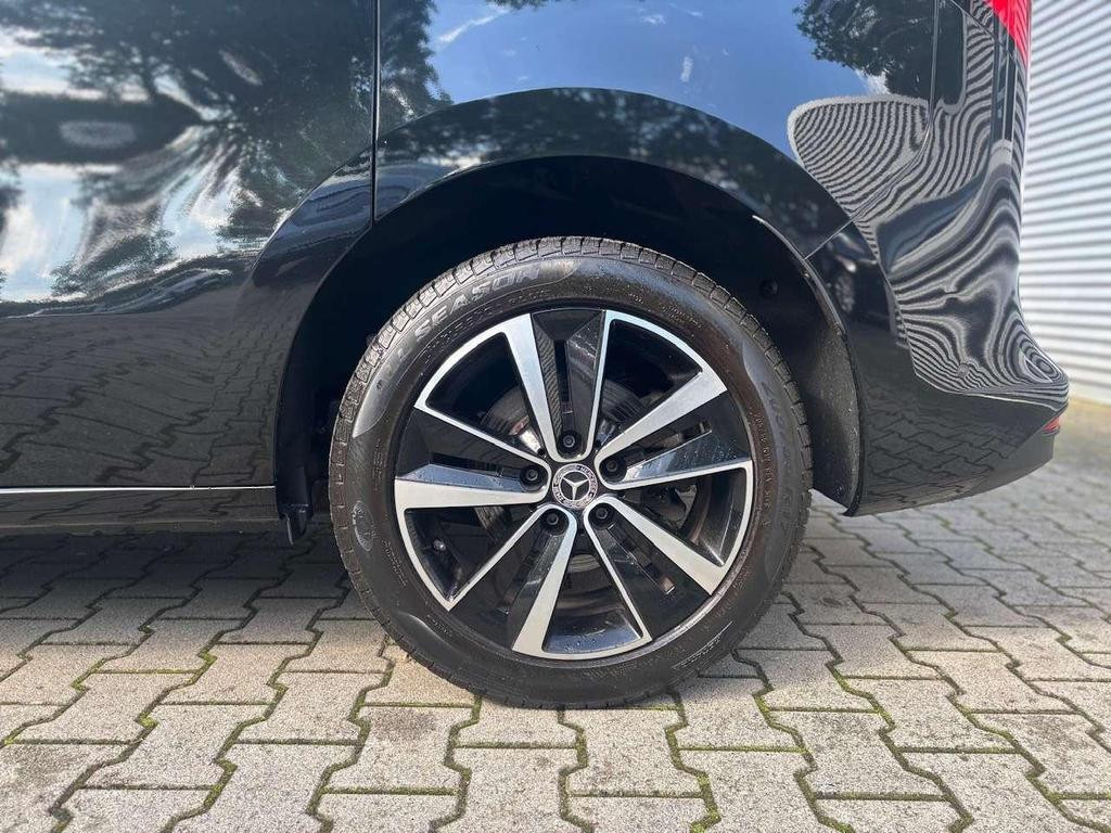 Mercedes-Benz T 180