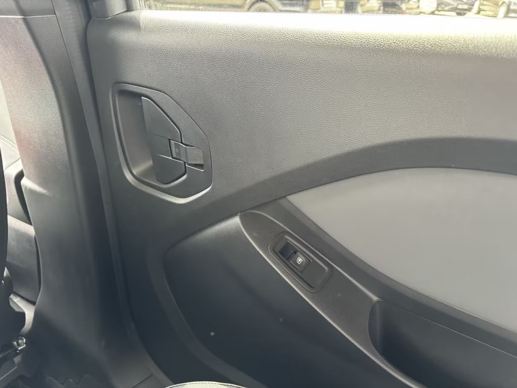 Mercedes-Benz T 180