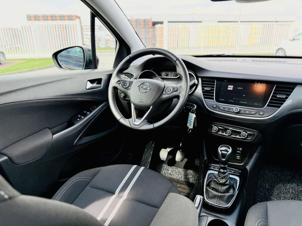 Opel Crossland X
