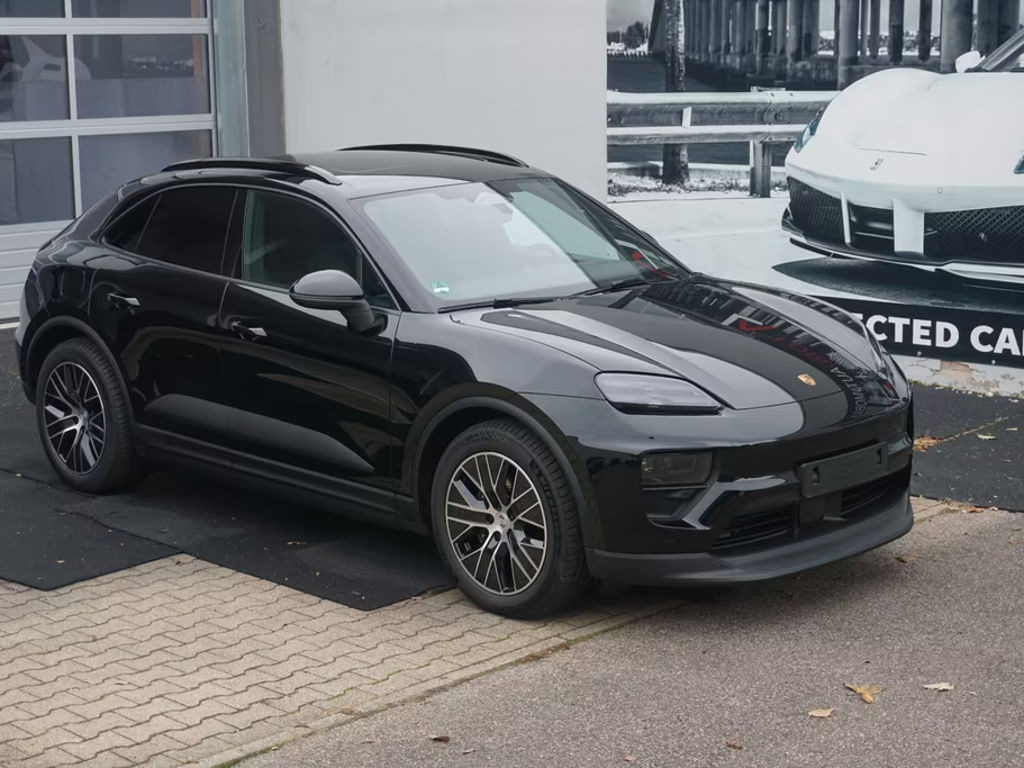 Porsche Macan Electric Basis *PASM*Pano*SportChrono*18We
