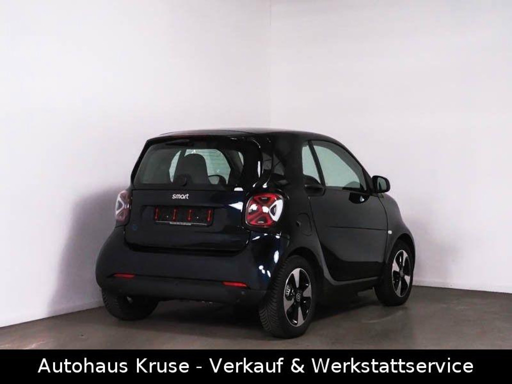 Smart EQ fortwo FORTWO EQ EXCLUSIVE+22 KW-LADER+WINTER-PAK