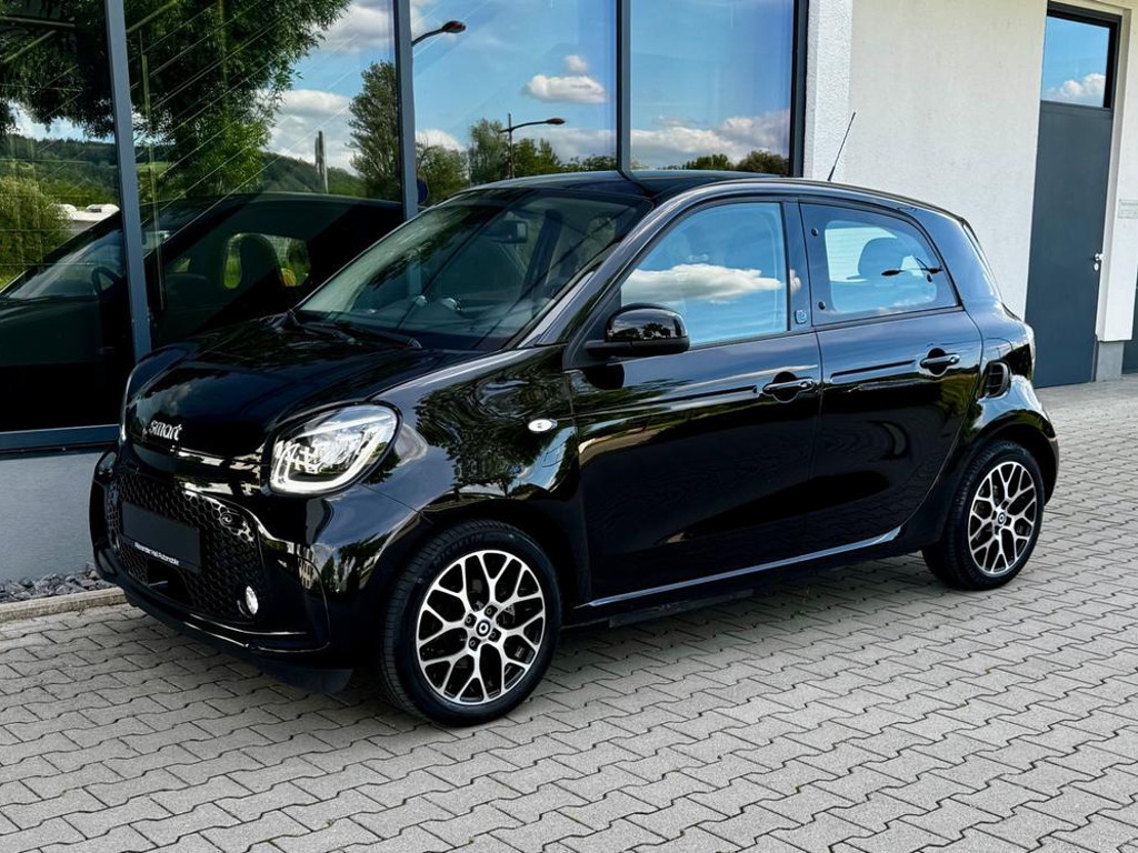 Smart EQ forfour