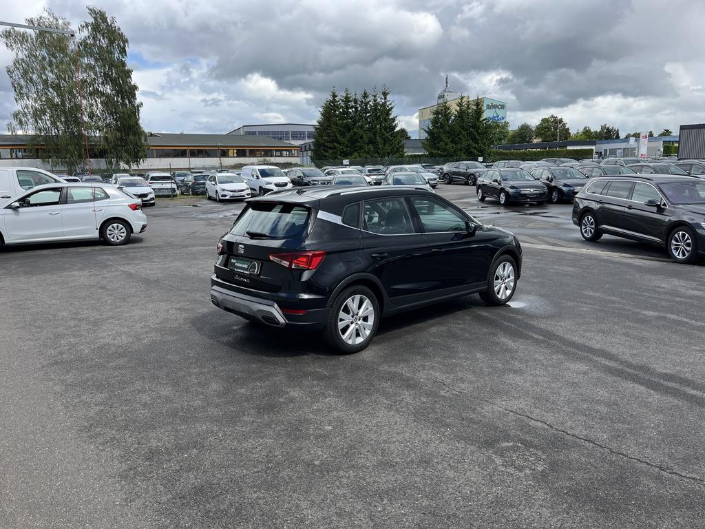 Seat Arona