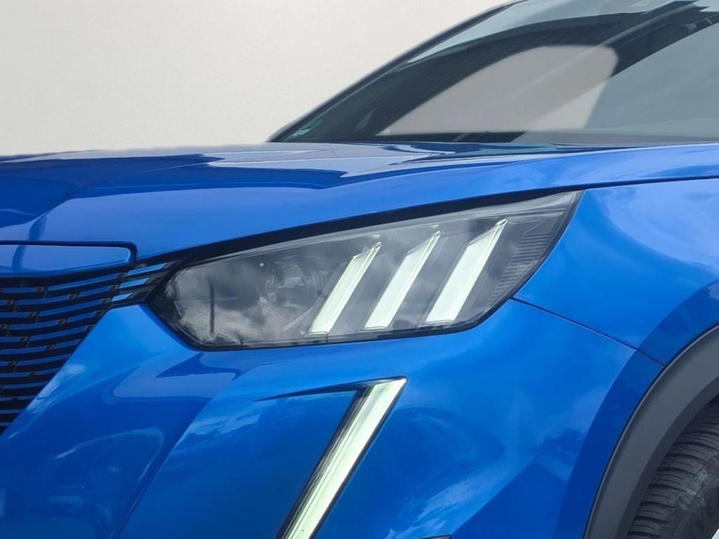 Peugeot e-2008