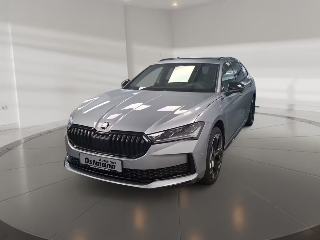 Skoda Superb Combi Sportline iV 1.5 TSI