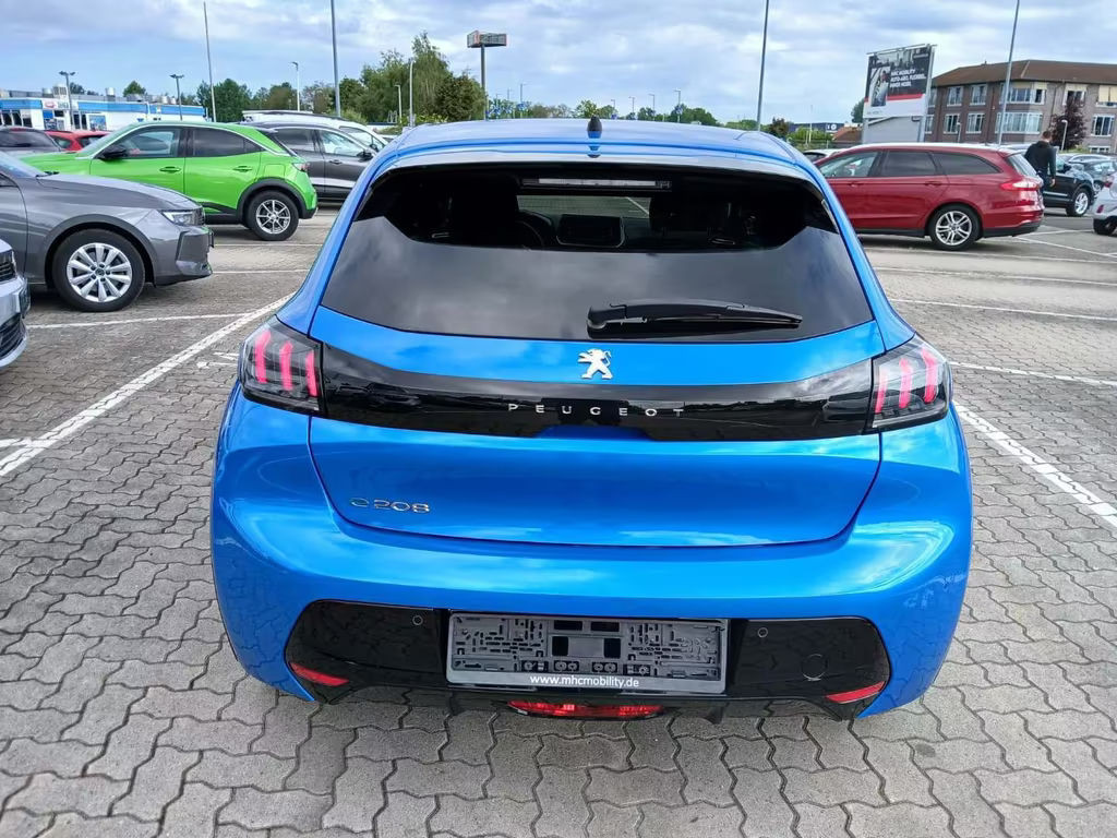Peugeot e-208