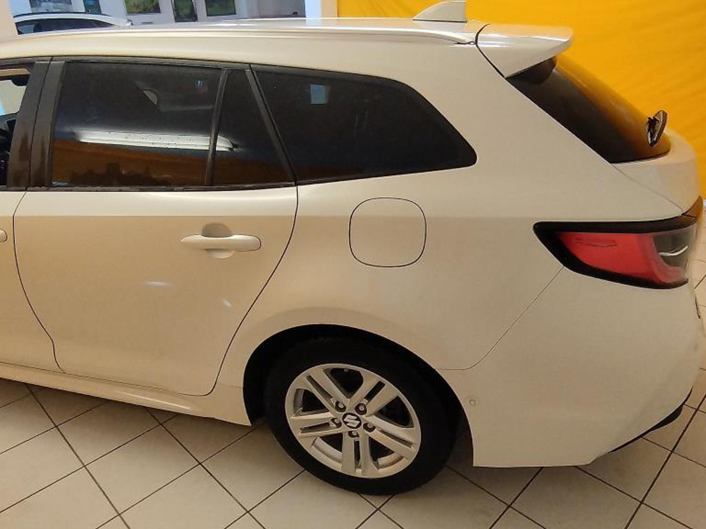 Suzuki Swace