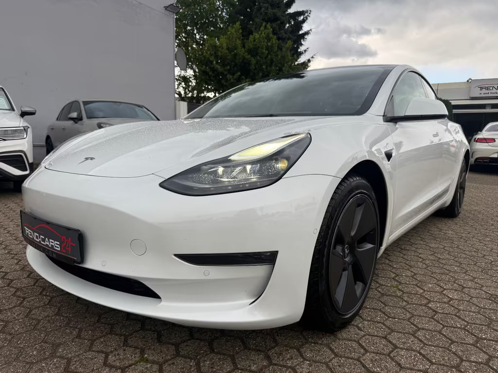 Tesla Model 3 Long Range Dual Motor AWD