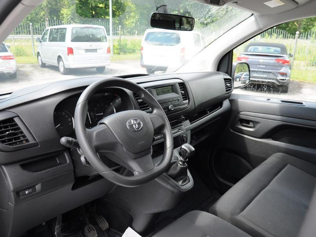 Toyota Proace (Verso)