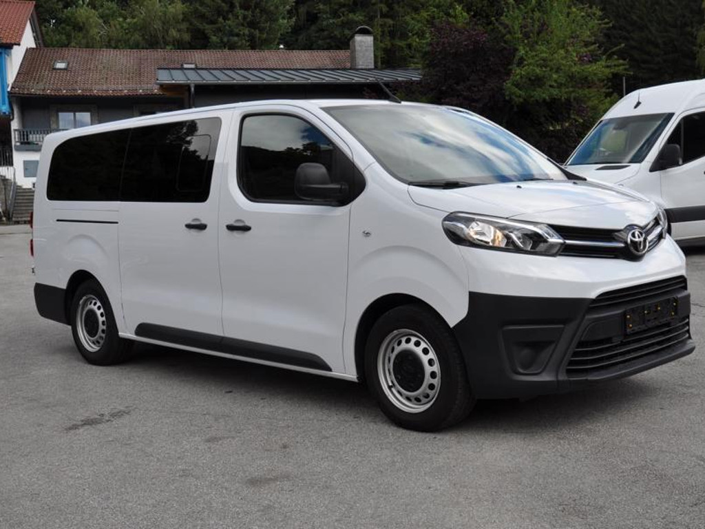 Toyota Proace (Verso)