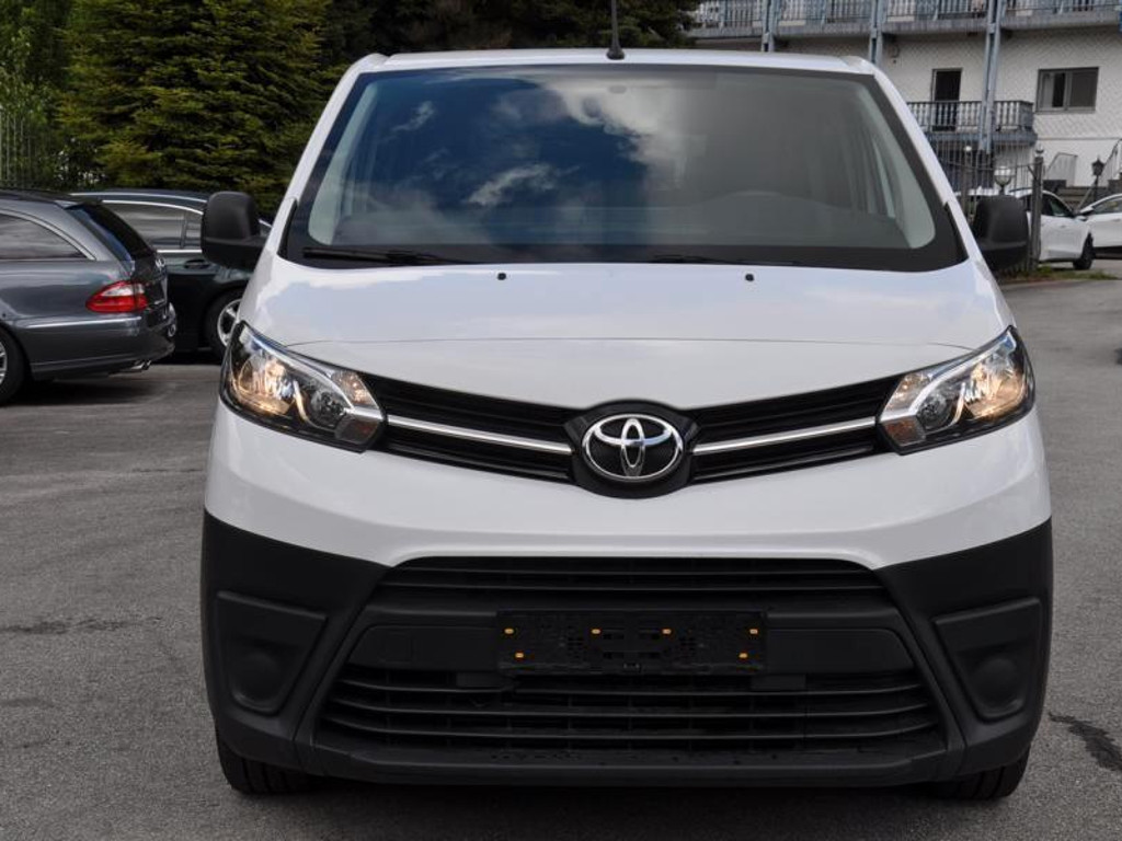 Toyota Proace (Verso)