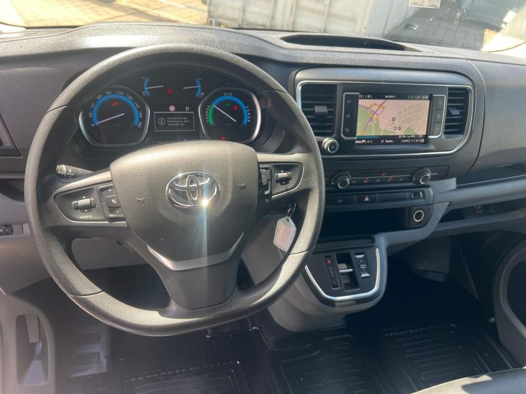Toyota Proace (Verso)