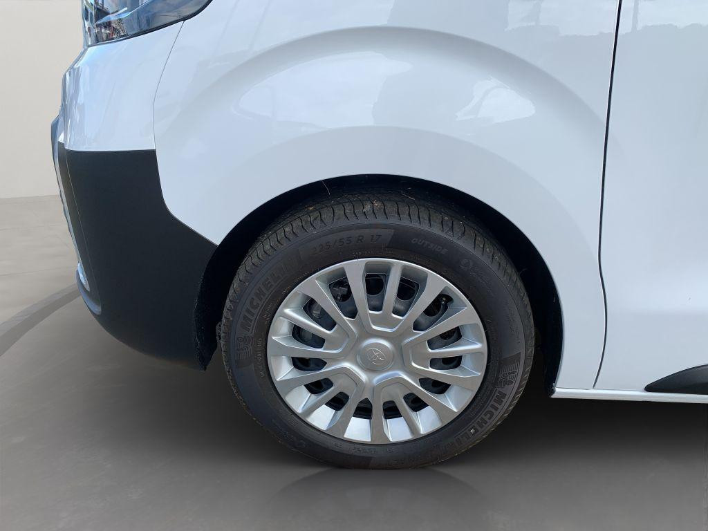 Toyota Proace (Verso)