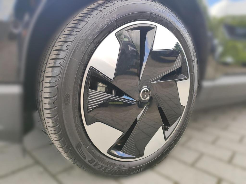 Volvo EX30