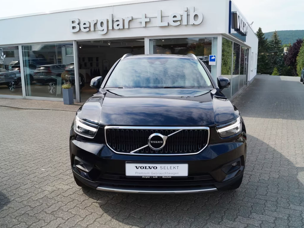 Volvo XC40 Momentum T3