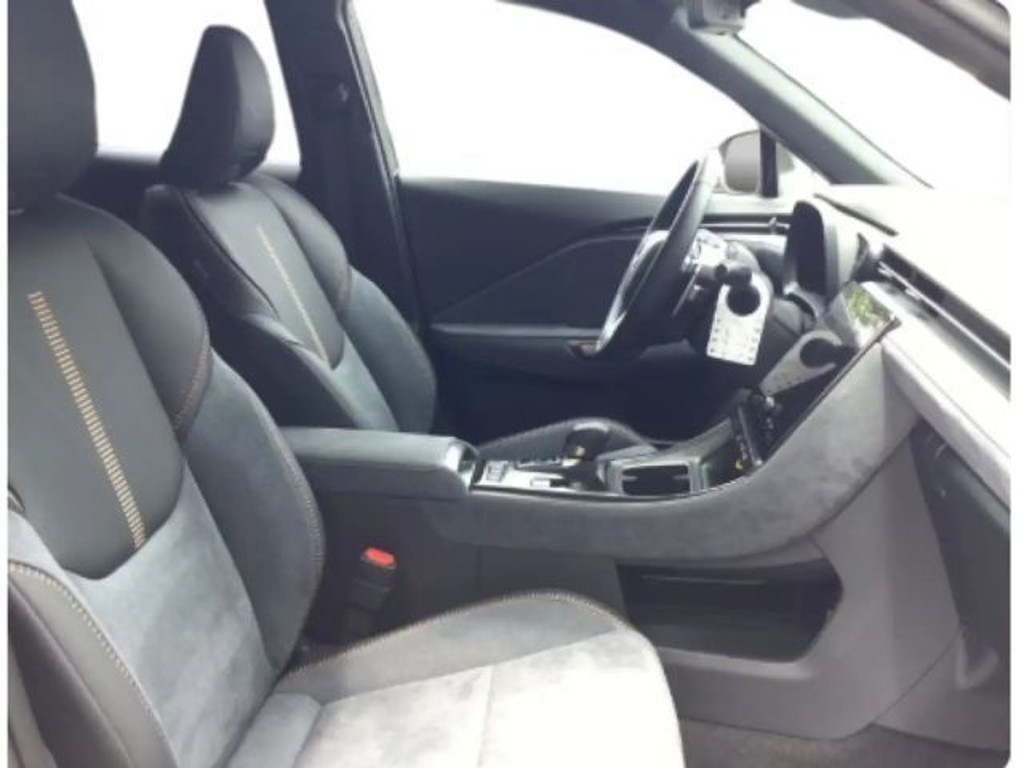 Lexus LBX