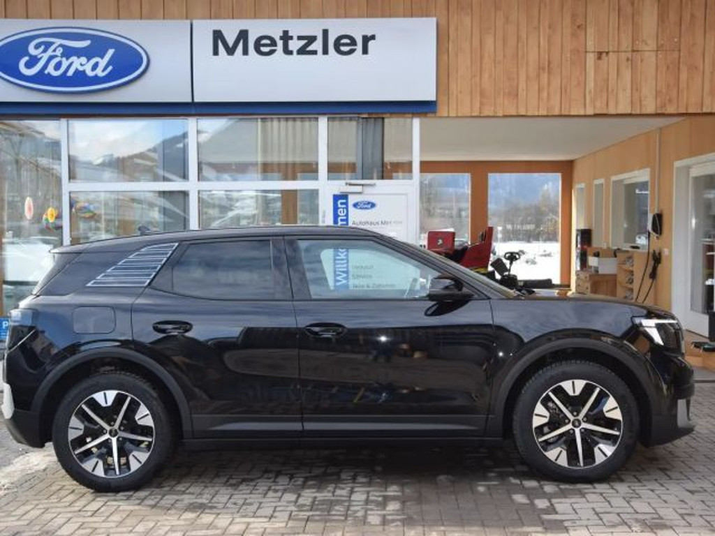 Ford Explorer RWD