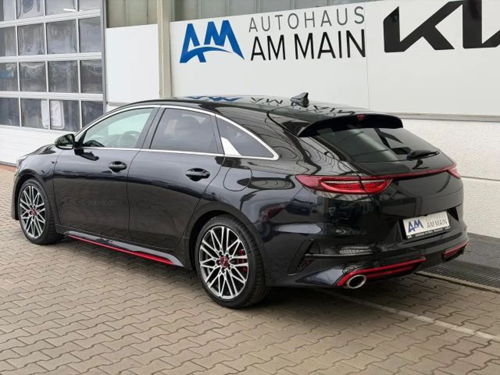 Kia ProCeed