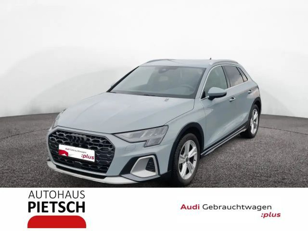 Audi A3 Sportback Sedan S-Tronic 35 TFSI