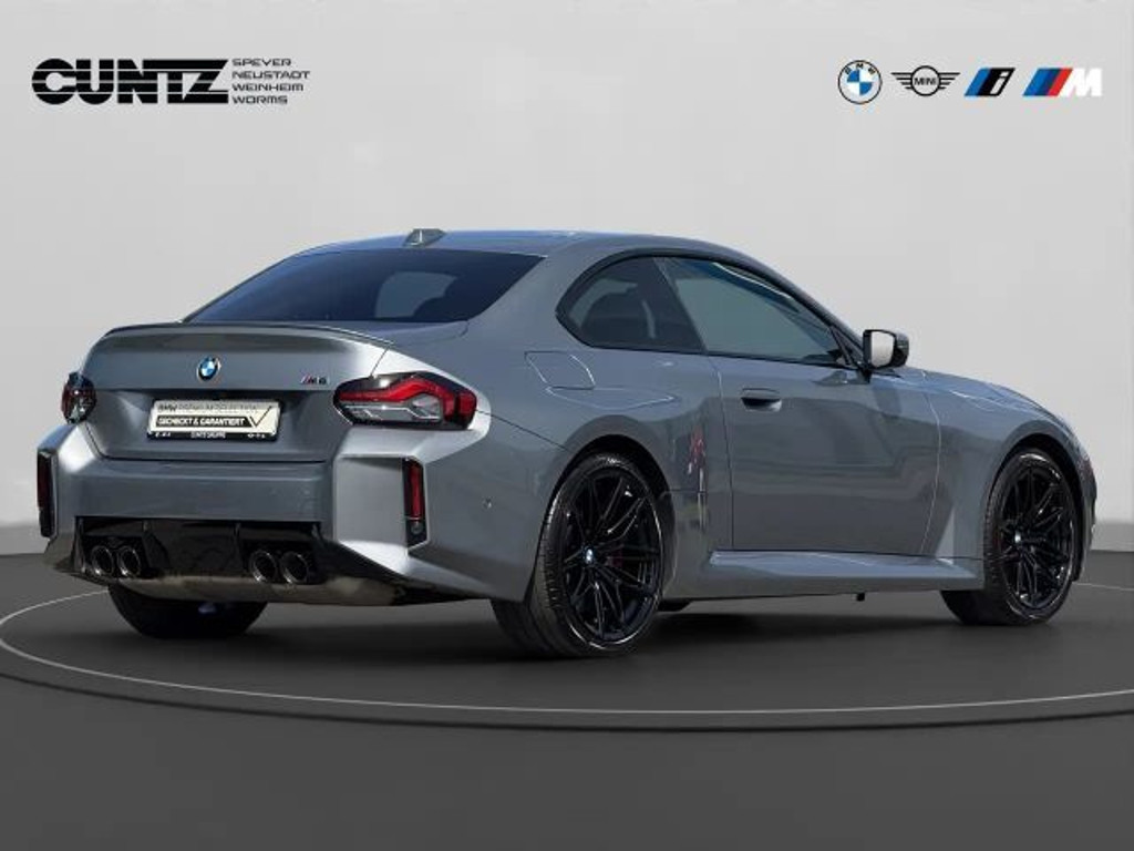BMW M2