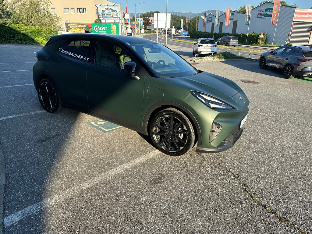 Cupra Raval
