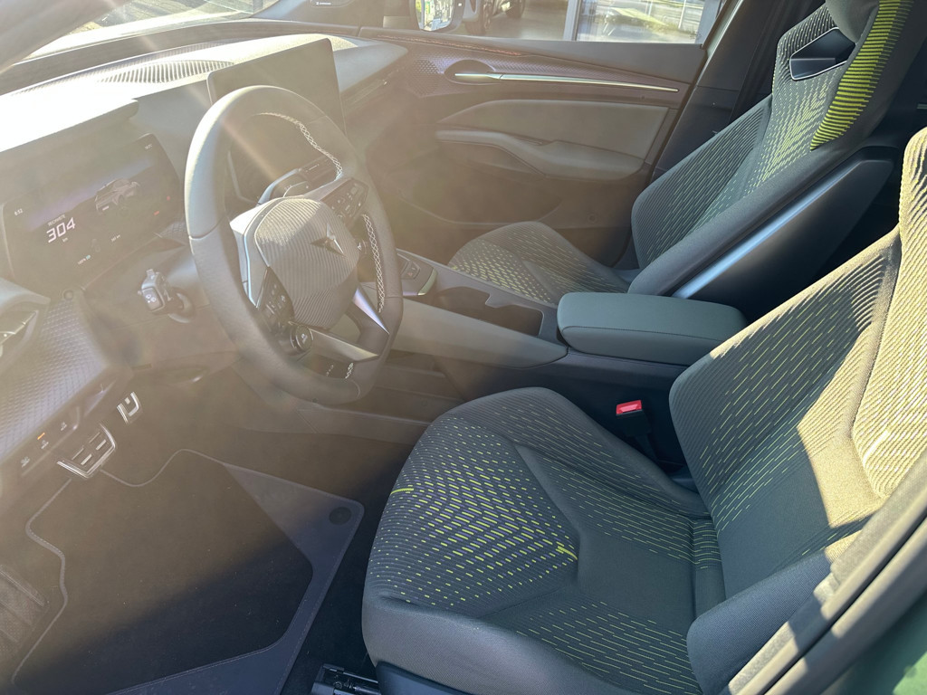 Cupra Raval