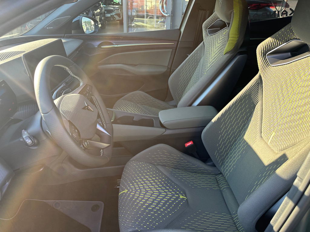 Cupra Raval