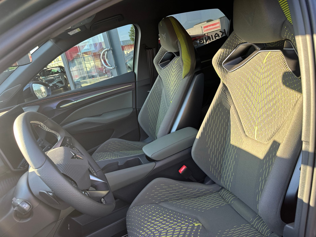 Cupra Raval
