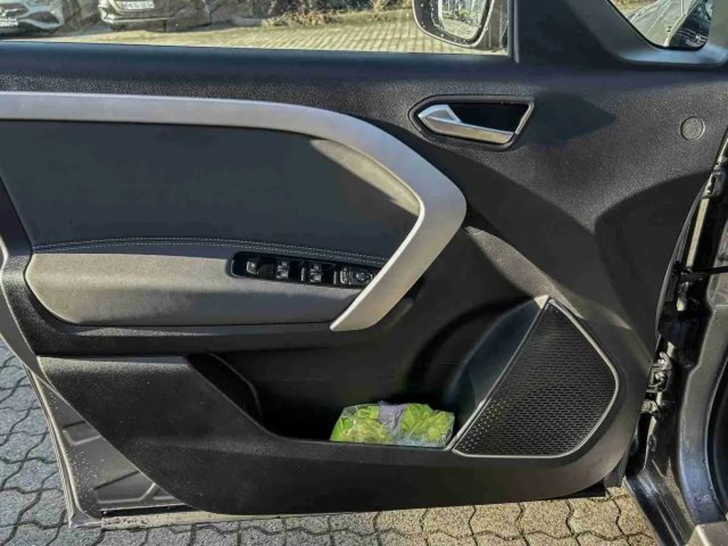 Mercedes-Benz T 180