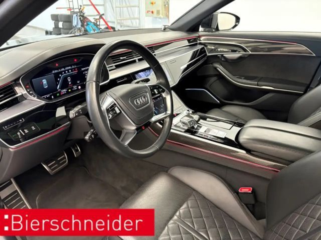 Audi S8